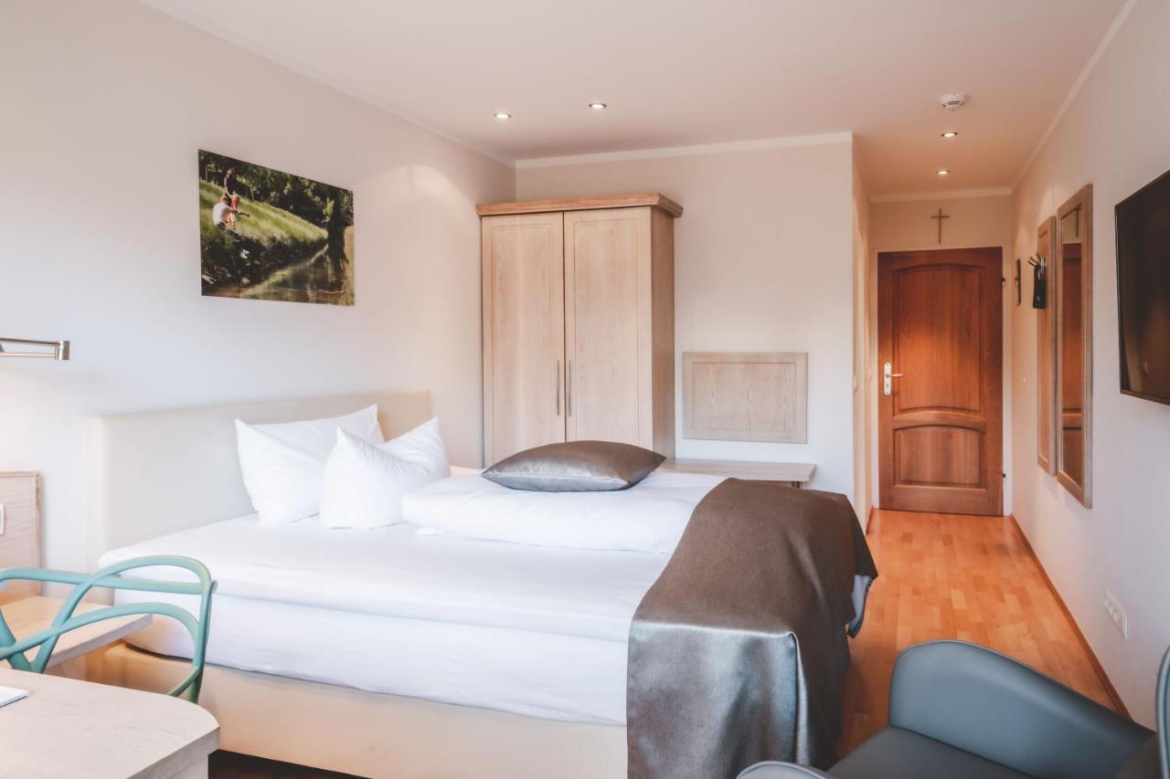 Landidyll Hotel Weidenbrueck & Spa Swisttal Exteriör bild