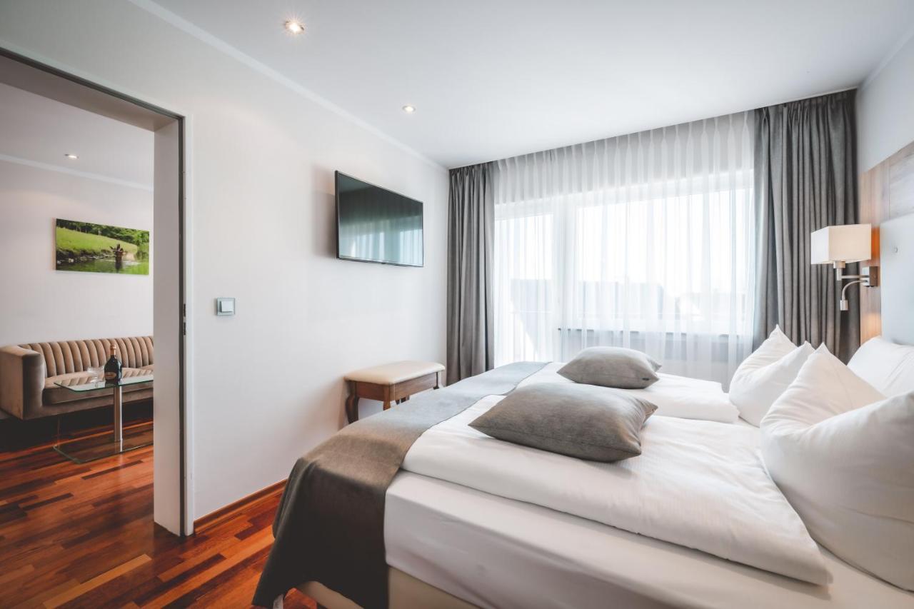 Landidyll Hotel Weidenbrueck & Spa Swisttal Exteriör bild